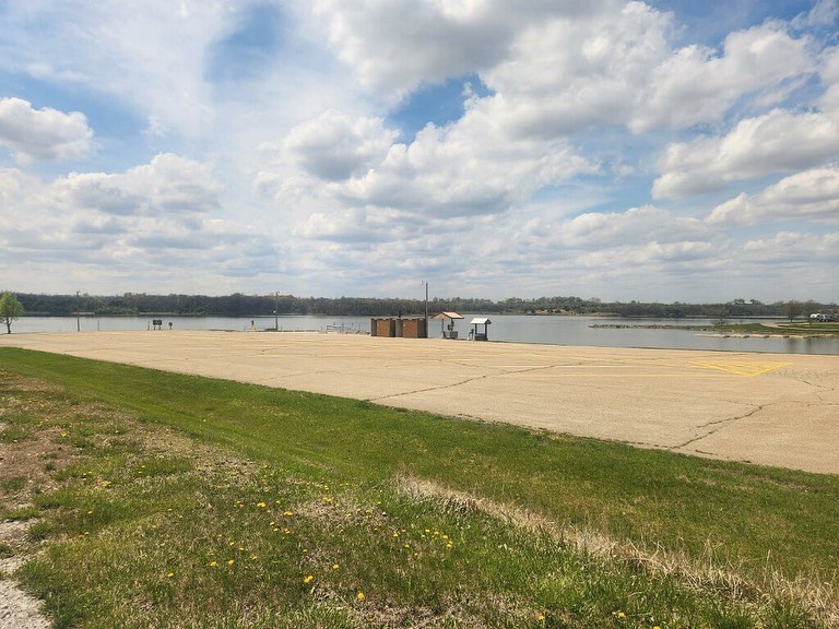 Mozingo Lake Equestrian RV Park in Missouri | Top Horse Trails